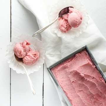 Strawberry Buttermilk Gelato