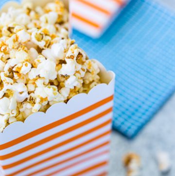 Honey Sriracha Popcorn