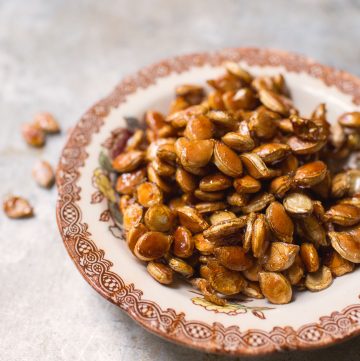 Bowl of pumpkin seeds.
